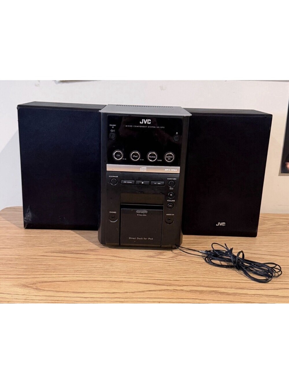 JVC UX-GP5 Bookshelf Stereo CD Player AM FM Radio SP-UXGP5 AUX MP3 WMA